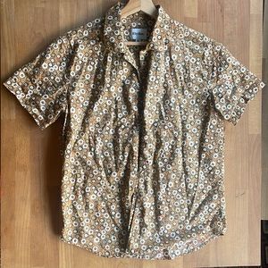 Rhythm floral chrysanthemum print cotton button down shirt short sleeve medium